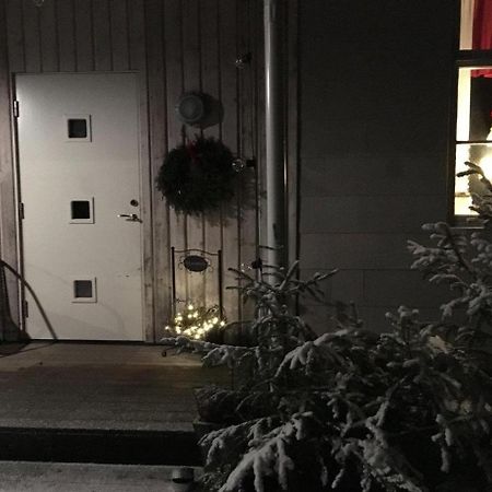 Bed and Breakfast Stor Laegenhet I Elofstorps Missionshus Kristinehamn Exteriér fotografie