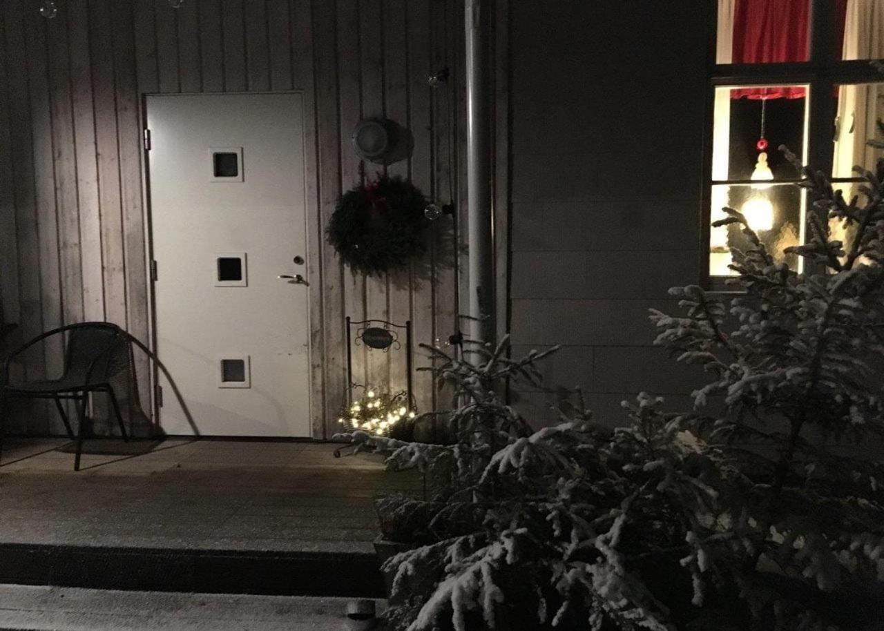 Bed and Breakfast Stor Laegenhet I Elofstorps Missionshus Kristinehamn Exteriér fotografie
